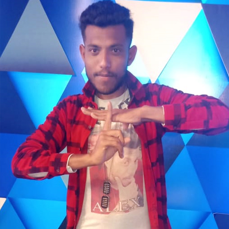 Alex Solanki 